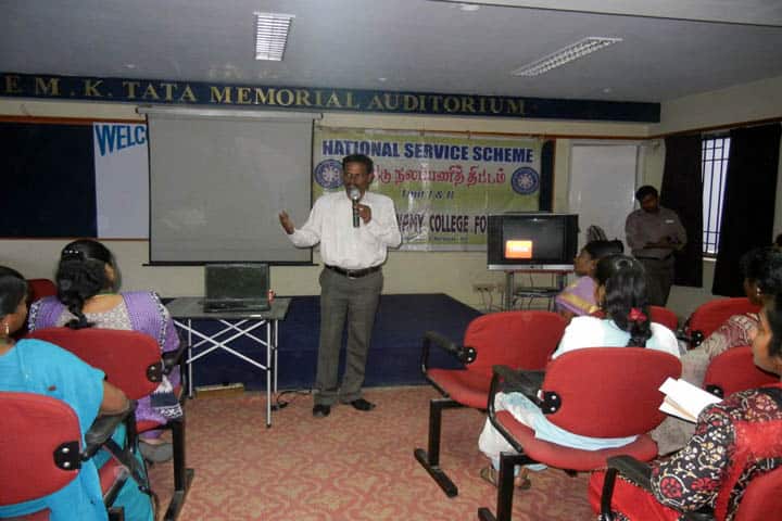 Shri Krishnaswamy College for Women campus in Chennai, Tamil Nadu, India — photo 5