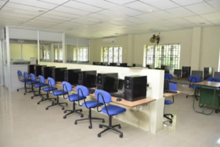 VHNSNC Virudhunagar campus in Virudhunagar, Tamil Nadu, India — photo 4