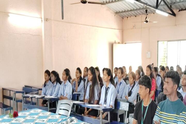 JB Sawant Education Society's Tikambhai Metha Commerce College campus in Mangaon, Maharashtra, India — photo 3