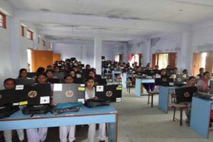 Shanti Shiksha Niketan Mahila Mahavidyalaya campus in Varanasi, Uttar Pradesh, India — photo 3