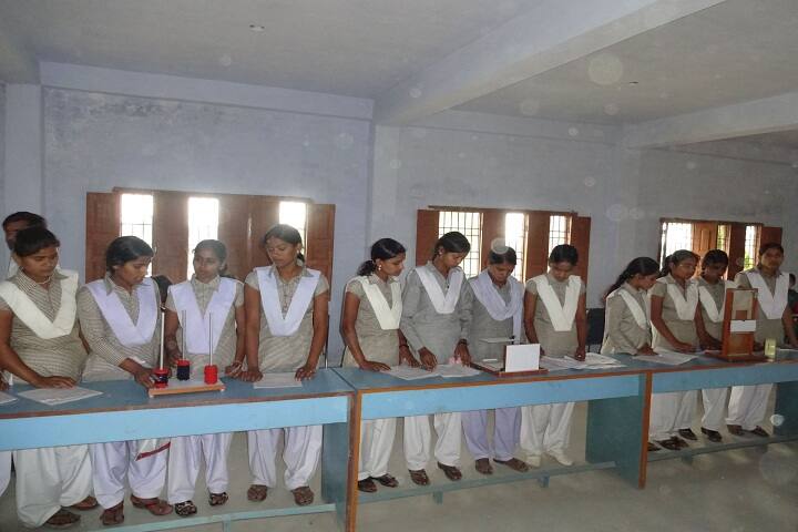 Shanti Shiksha Niketan Mahila Mahavidyalaya campus in Varanasi, Uttar Pradesh, India — photo 4