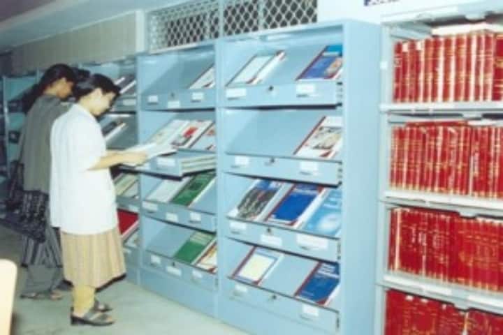 Meenakshi Academy of Higher Education and Research campus in Chennai, Tamil Nadu, India — photo 4
