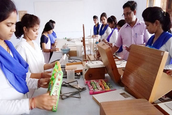 Vidyawati Devi Mahila Mahavidyalaya campus in Deoria, Uttar Pradesh, India — photo 2