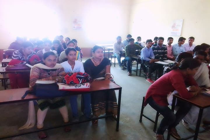 Shri Guru Gorakshnath Mahavidyalaya campus in Maharajganj, Uttar Pradesh, India — photo 2