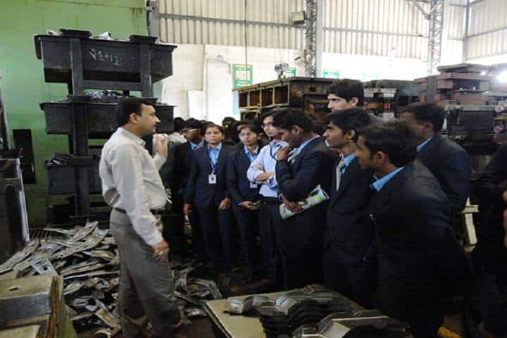 Rajeev Institute of Business Management campus in Pune, Maharashtra, India — photo 2