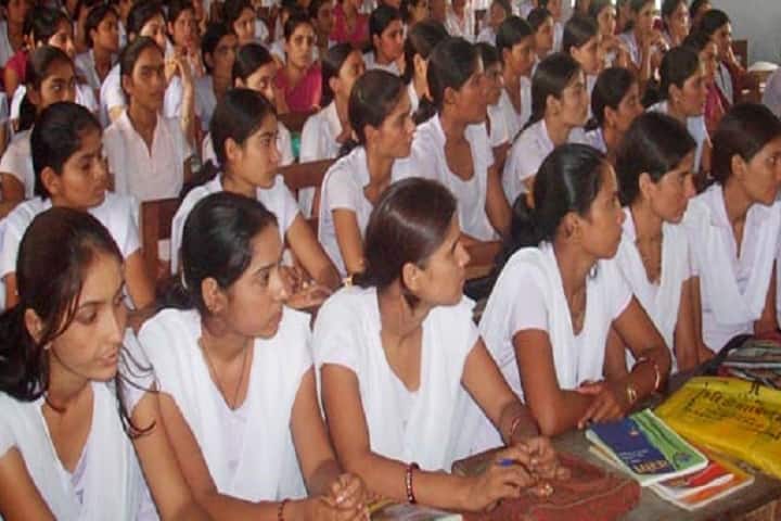 Shri Lal Bahadur Shastri Mahila Mahavidyalaya campus in Sikar, Rajasthan, India — photo 2