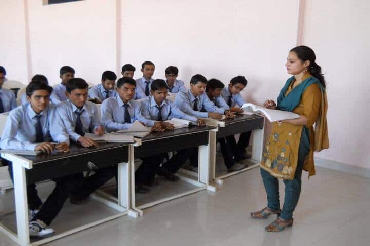 Pandit Dev Prabhakar Shastri College of Technology campus in Chhatarpur, Madhya Pradesh, India — photo 6