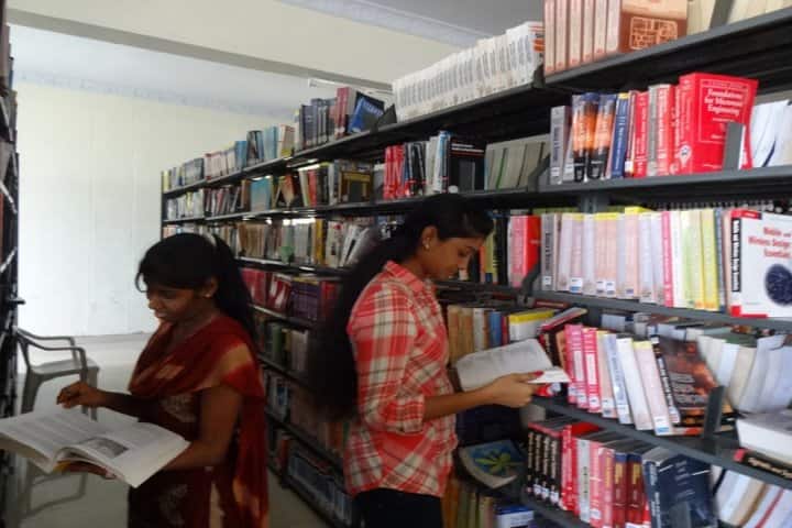 Malla Reddy College of Engineering campus in Secunderabad, Telangana, India — photo 5