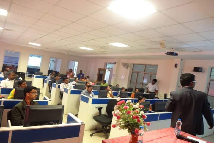 Malla Reddy College of Engineering campus in Secunderabad, Telangana, India — photo 6