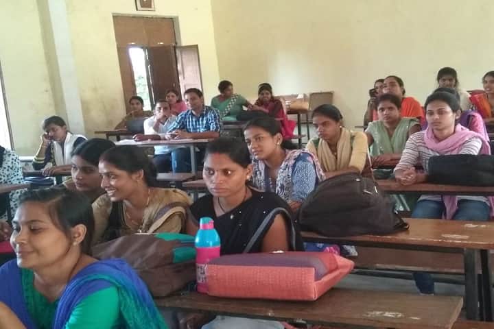 Brijraj Singh Degree College campus in Allahabad, Uttar Pradesh, India — photo 3
