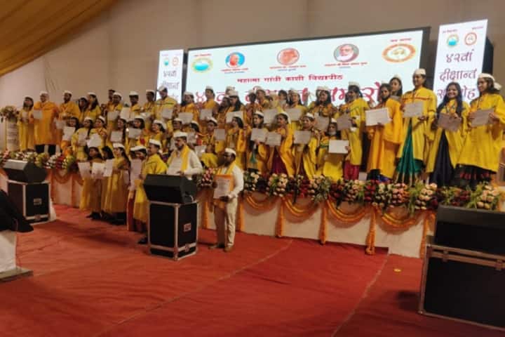 Swami Govindashram Post Graduate College campus in Mirzapur, Uttar Pradesh, India — photo 4