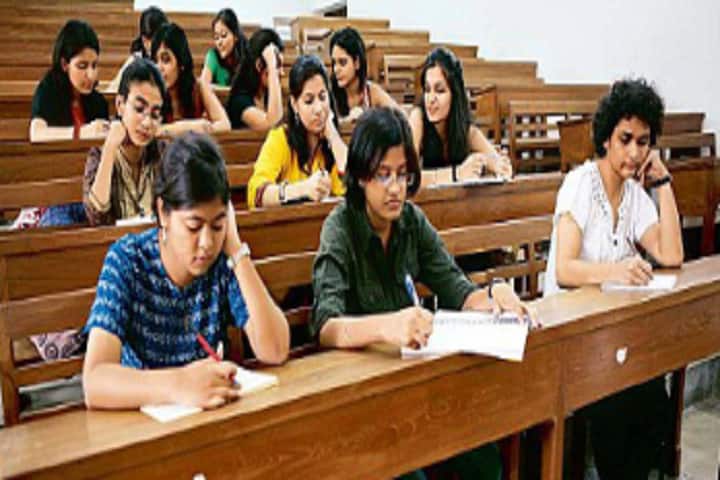 Ram Chameli Chadha Vishvas Girls PG College campus in Ghaziabad, Uttar Pradesh, India — photo 2