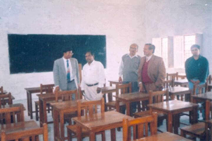 Ram Dev PG College campus in Bhadohi, Uttar Pradesh, India — photo 3