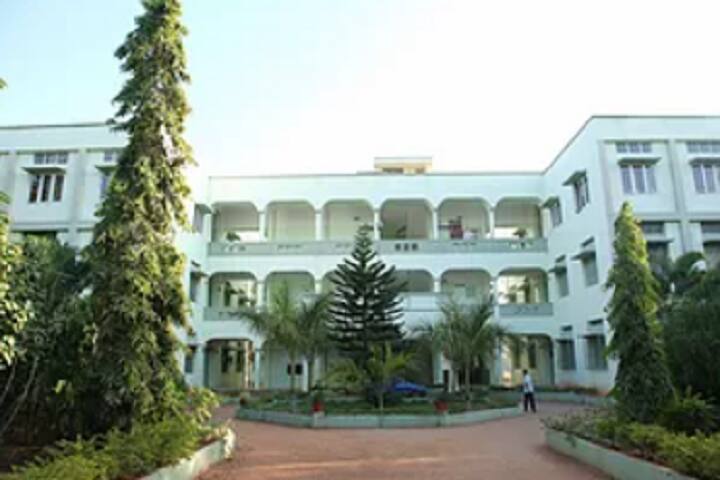 CMS Academy of Management and Technology campus in Coimbatore, Tamil Nadu, India — photo 1