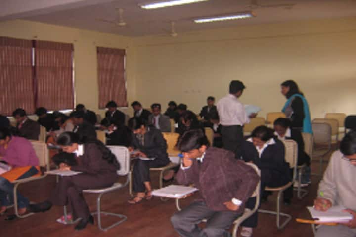 Graduate School of Business and Administration campus in Greater Noida, Uttar Pradesh, India — photo 2