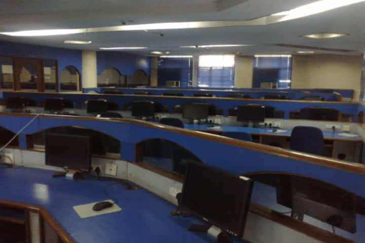 Graduate School of Business and Administration campus in Greater Noida, Uttar Pradesh, India — photo 3