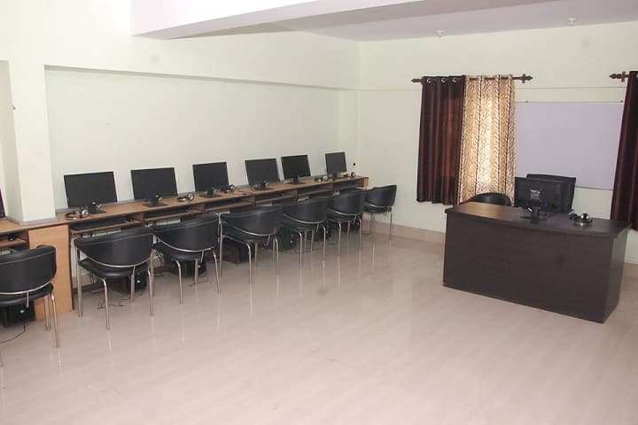 Vaish College of Education campus in Rohtak, Haryana, India — photo 3