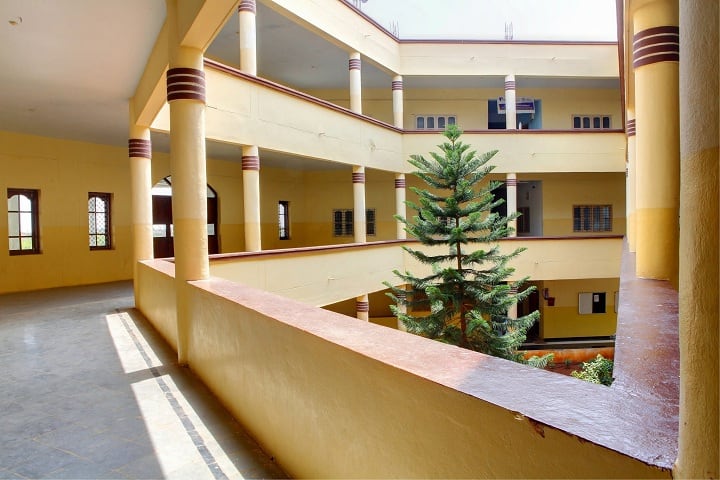 Royal Institute of Technology and Science campus in Chevella, Telangana, India — photo 2