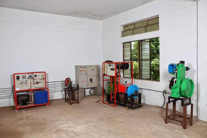 Royal Institute of Technology and Science campus in Chevella, Telangana, India — photo 5