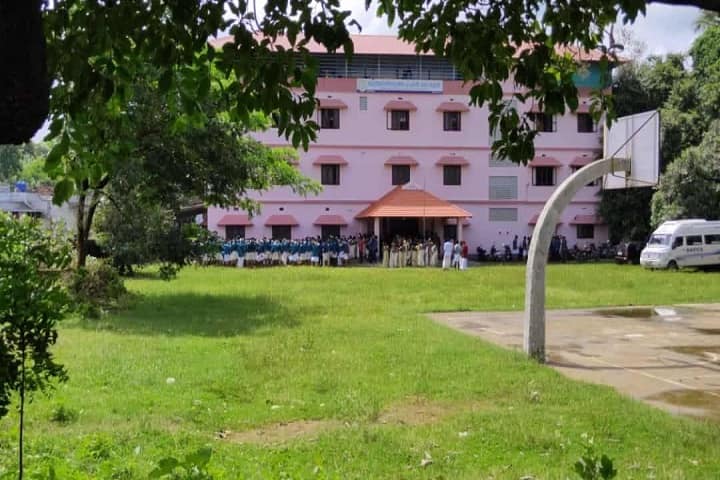 Thunchath Ezhuthachan College campus in Nenmara, Kerala, India — photo 1