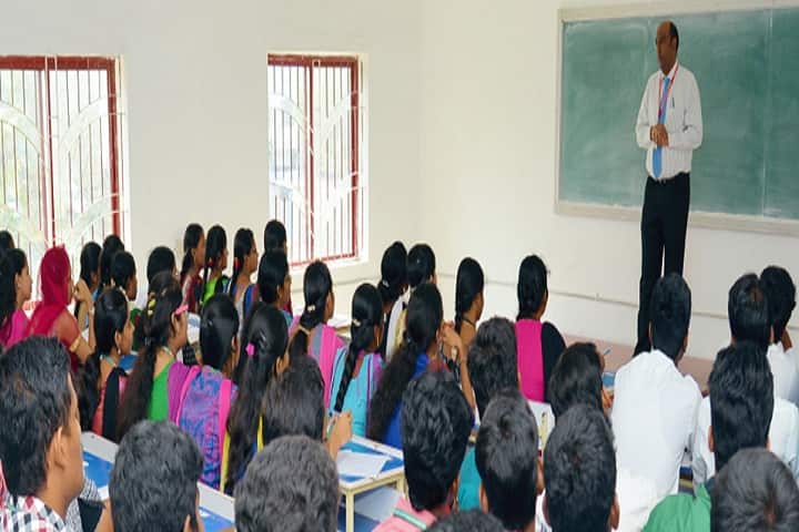 Haindavi Degree and PG College campus in Hyderabad, Telangana, India — photo 1