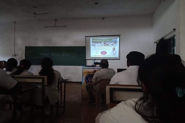 Guru Gobind Singh College of Dental Sciences and Research Centre campus in Burhanpur, Madhya Pradesh, India — photo 6