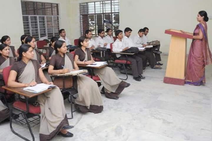 Ch Narendra Singh College campus in Meerut, Uttar Pradesh, India — photo 2