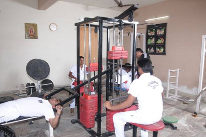 Ch Narendra Singh College campus in Meerut, Uttar Pradesh, India — photo 4