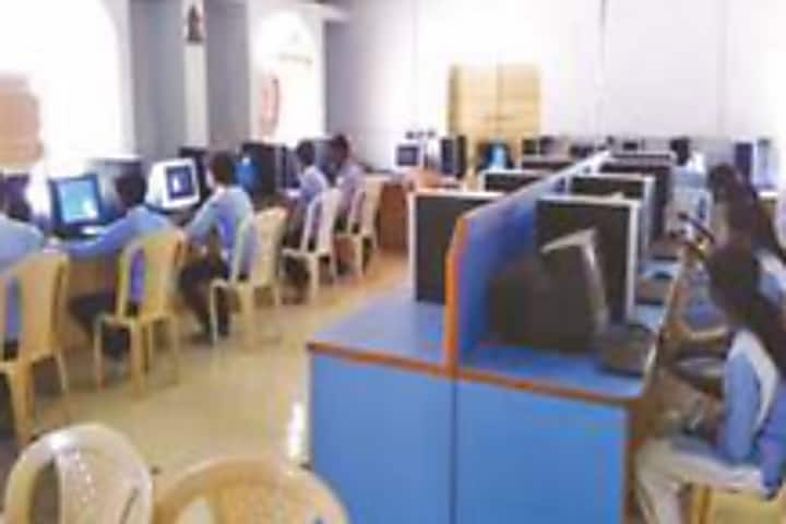 Mahila Vikas Sanstha's New Arts Commerce and Science College campus in Wardha, Maharashtra, India — photo 2