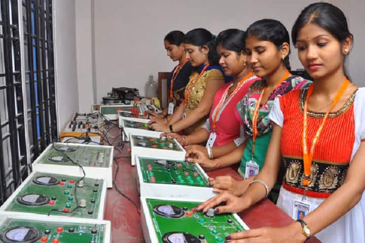Prathibha PG College campus in Hyderabad, Telangana, India — photo 3