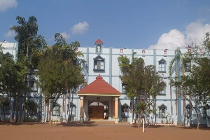 Bon Secours College for Women campus in Thanjavur, Tamil Nadu, India — photo 3