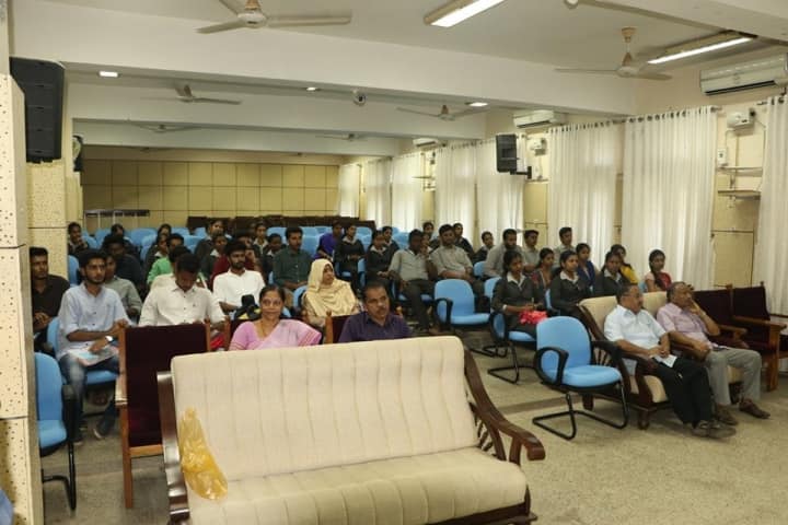 Kerala University of Fisheries and Ocean Studies campus in Kochi, Kerala, India — photo 2