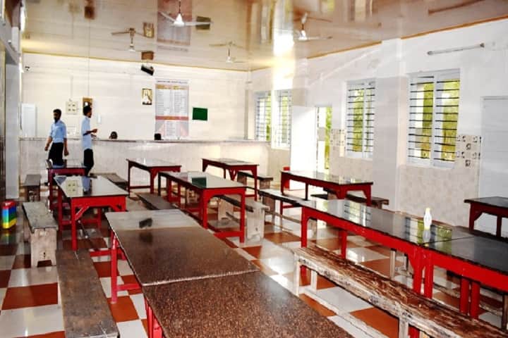 Bharata Mata College campus in Kochi, Kerala, India — photo 4