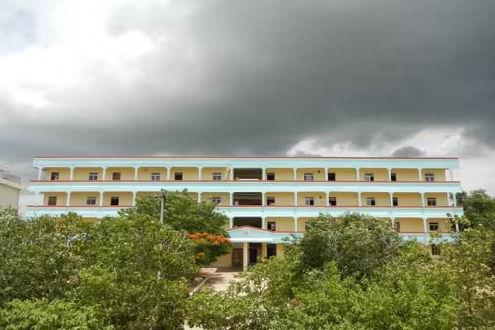 Sri Indu College of Engineering and Technology campus in Ibrahimpatnam, Telangana, India — photo 1