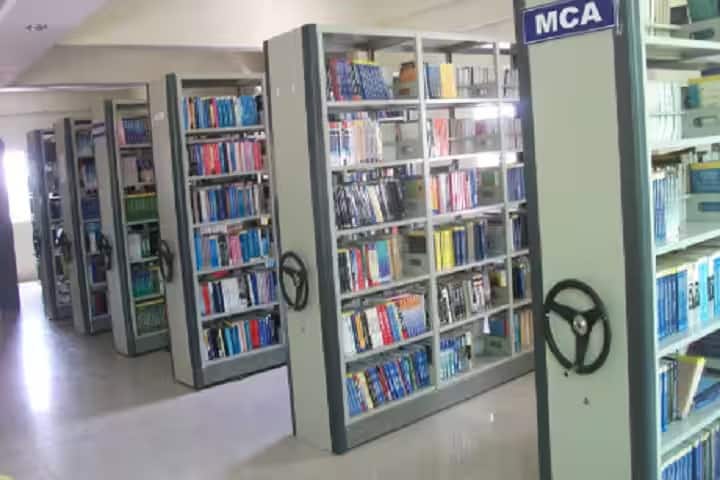 Sri Indu College of Engineering and Technology campus in Ibrahimpatnam, Telangana, India — photo 5