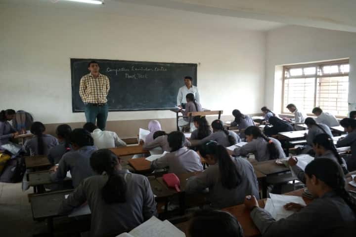 Maratha Vidya Prasarak Samaj's Arts campus in Nandgaon, Maharashtra, India — photo 4