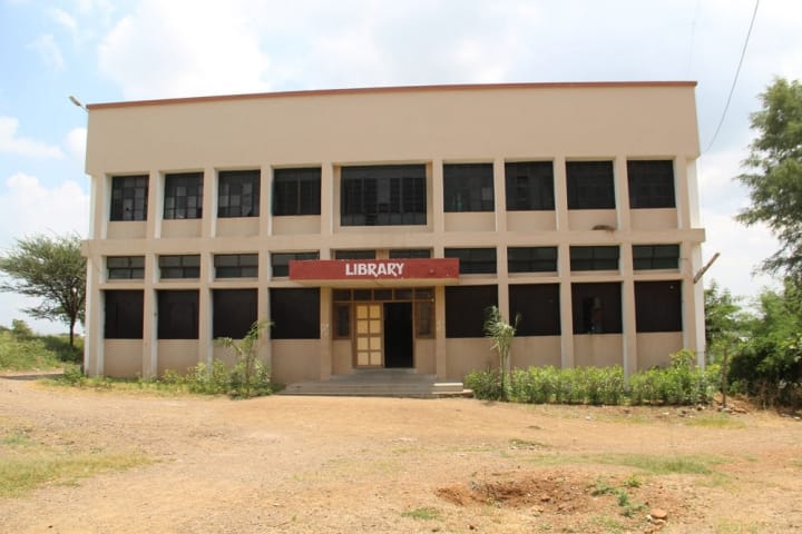Maratha Vidya Prasarak Samaj's Arts campus in Nandgaon, Maharashtra, India — photo 6