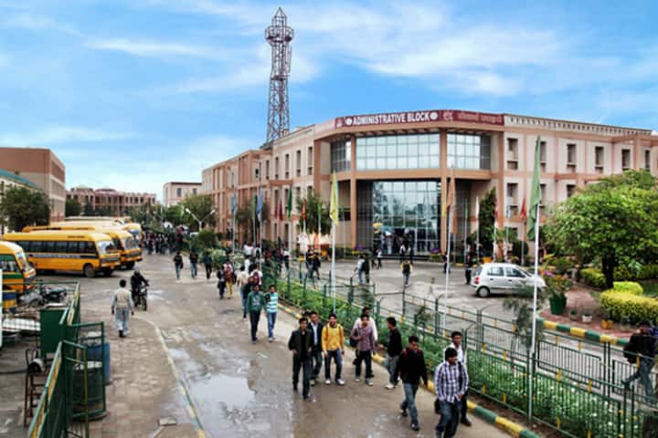 Faculty of Dental Sciences campus in Bahadurgarh, Haryana, India — photo 2