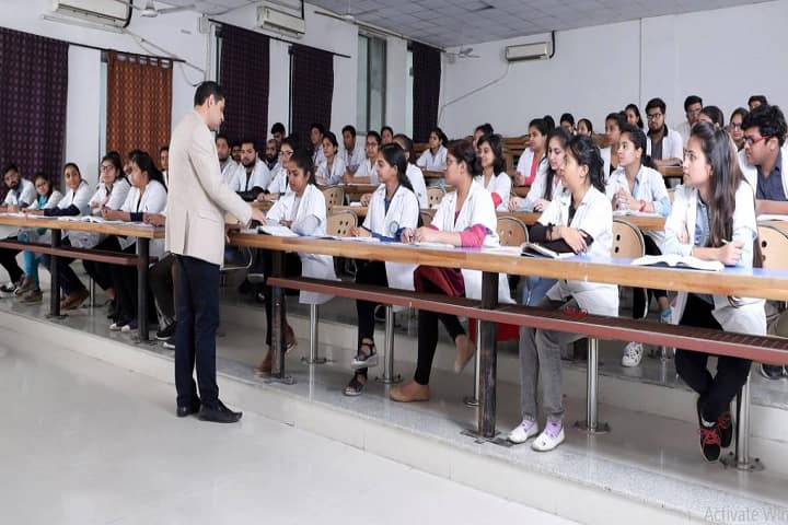 Faculty of Dental Sciences campus in Bahadurgarh, Haryana, India — photo 3
