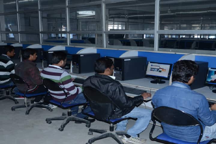 Sri Sukhmani Institute of Engineering and Technology campus in Dera Bassi, Punjab, India — photo 2