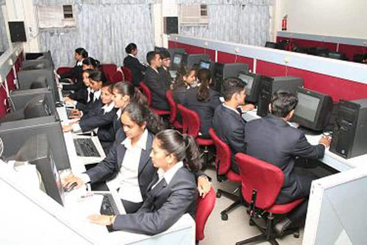 Prin NG Naralkar Institute of Career Development and Research campus in Pune, Maharashtra, India — photo 4
