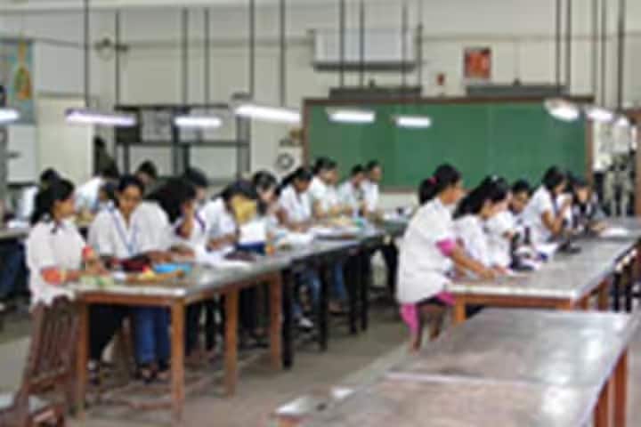 SP College Pune campus in Pune, Maharashtra, India — photo 2