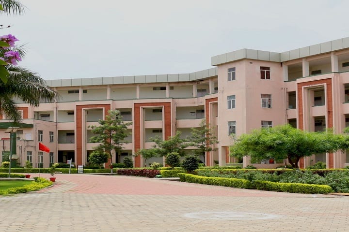TRUBA Institute of Engineering and Information Technology campus in Bhopal, Madhya Pradesh, India — photo 1