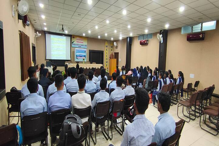 Shri Dadaji Institute of Technology and Science campus in Khandwa, Madhya Pradesh, India — photo 5