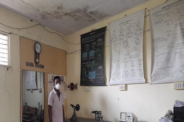 Swami Vivekanand Senior College campus in Mantha, Maharashtra, India — photo 3
