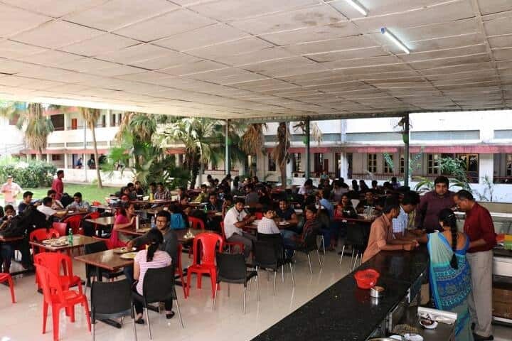 Pillai HOC Institute of Management Studies and Research campus in Raigad, Maharashtra, India — photo 3