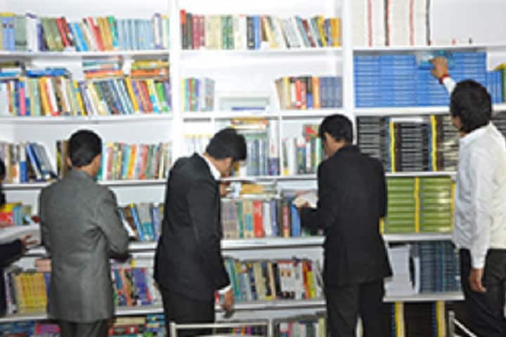 Rukmani Mahavidyalaya campus in Moradabad, Uttar Pradesh, India — photo 2