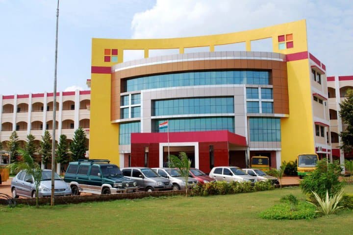VRS College of Engineering and Technology campus in Villupuram, Tamil Nadu, India — photo 1