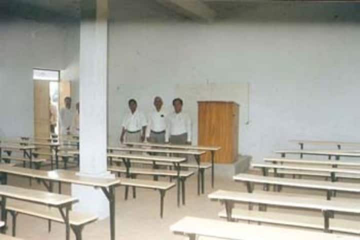 Ramwati Raj Bahadur Degree College campus in Auraiya, Uttar Pradesh, India — photo 1