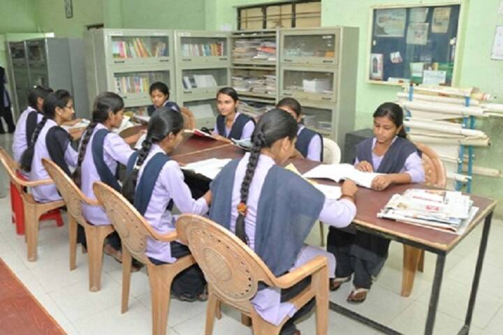 Shrimati Shindhutai Jadhav Arts and Science Mahavidyalaya campus in Mehkar, Maharashtra, India — photo 3